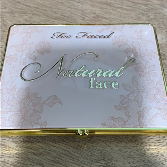 Make up - Picture 4 of 4